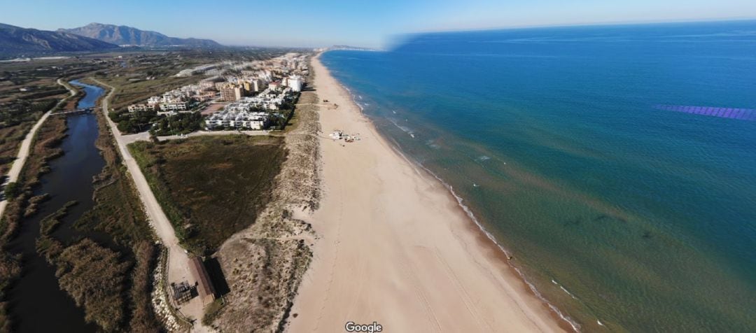 Para Xeraco se trata de la platja del Corriol mientras que para Gandia éste es un tramo de la platja de l’Ahuir