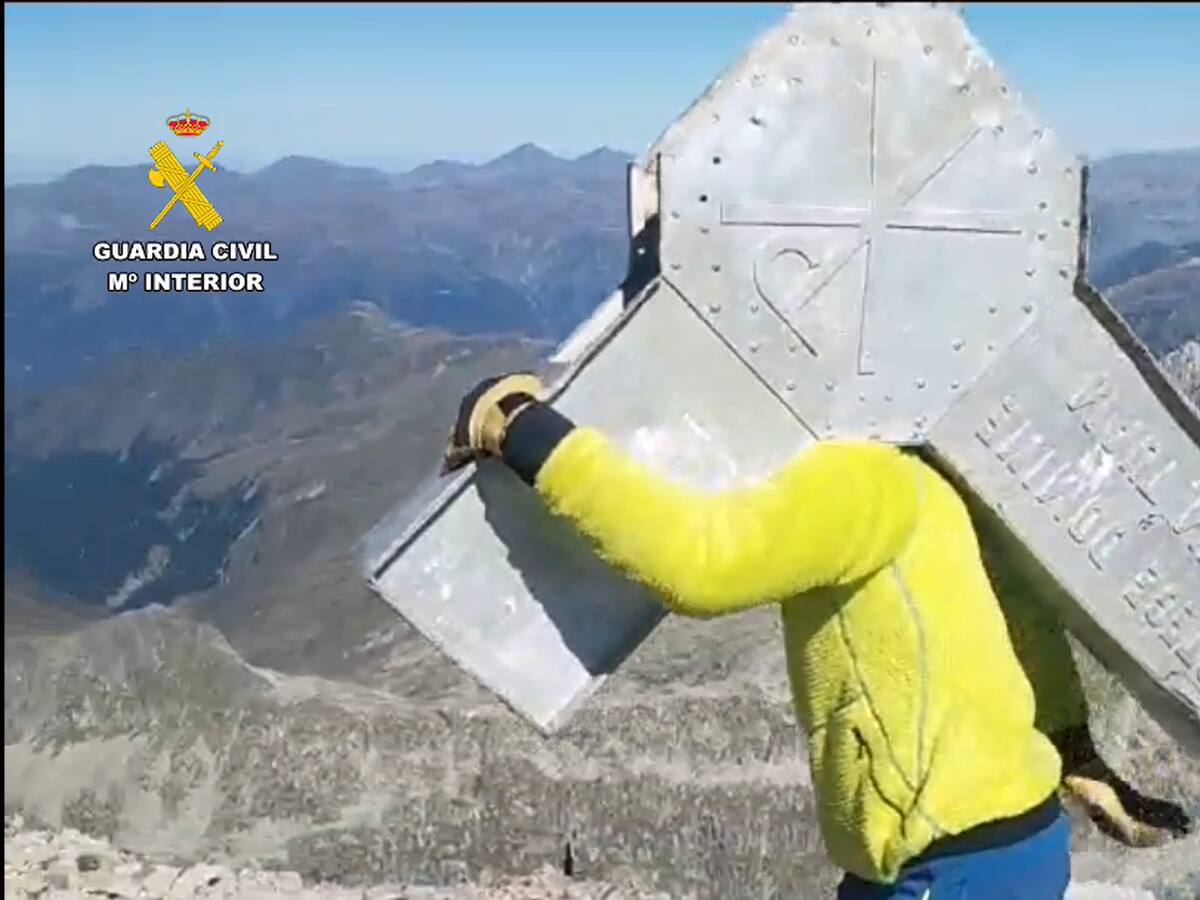 La Cruz del Aneto se retira para ser reparada