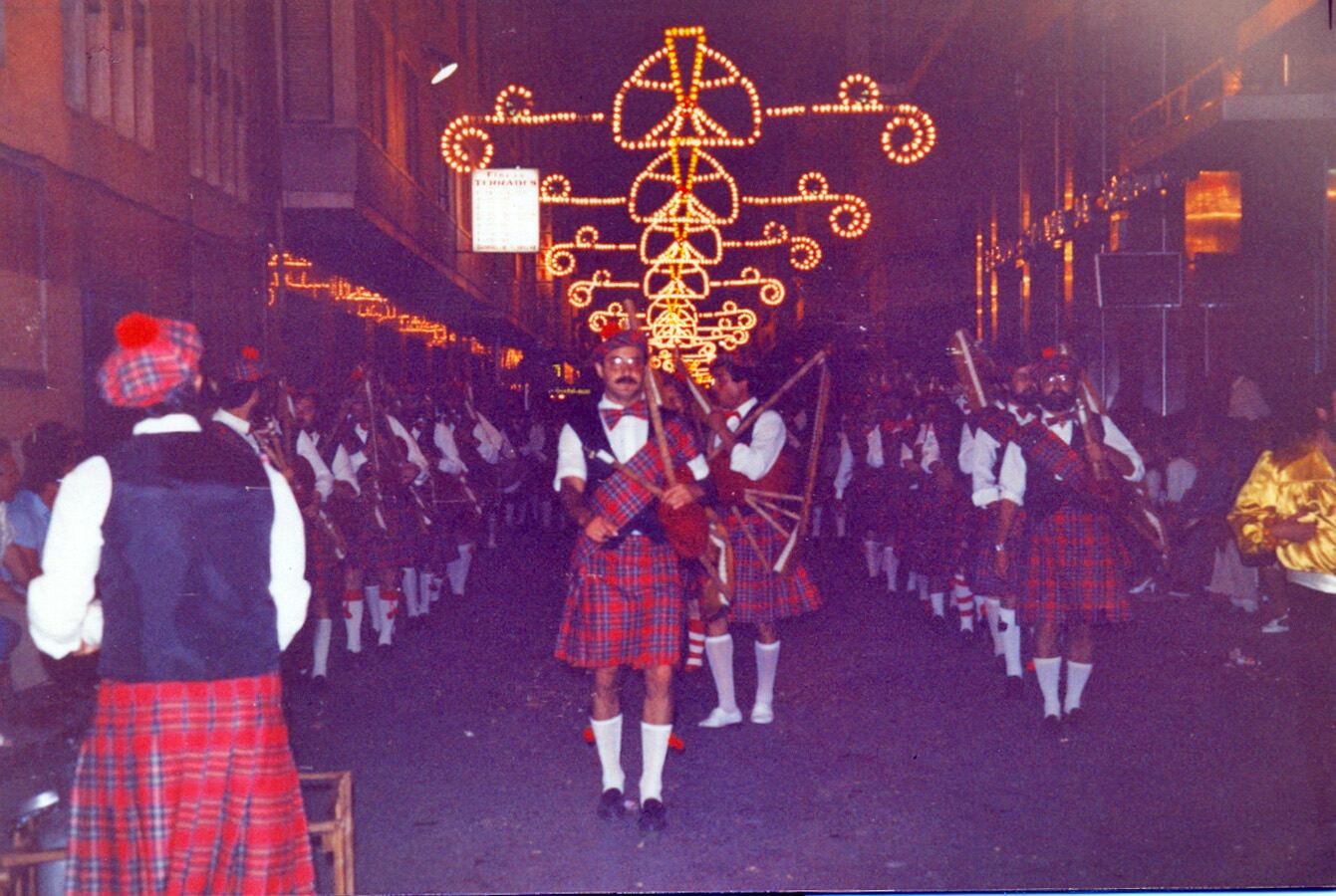 Participaban en la Cabalgata del Humor, un acto que desapareció del programa de fiestas hace años.