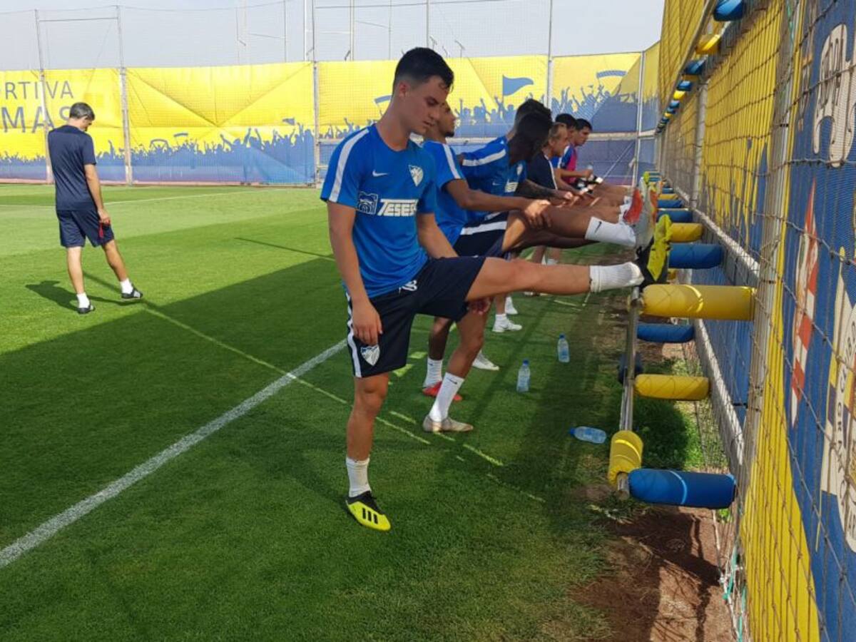 El Málaga conoce la Ciudad Deportiva de Las Palmas
