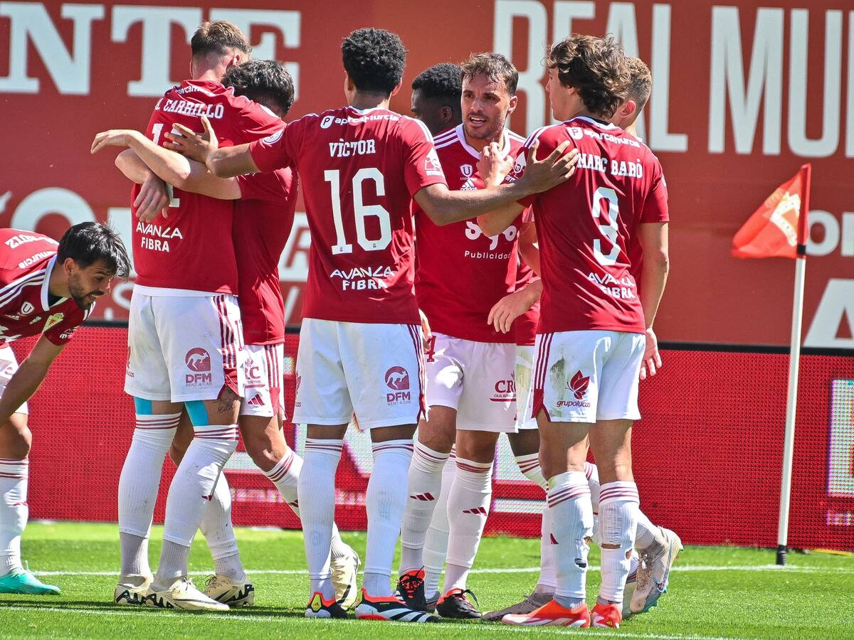 "El Real Murcia deja que desear en ataque"