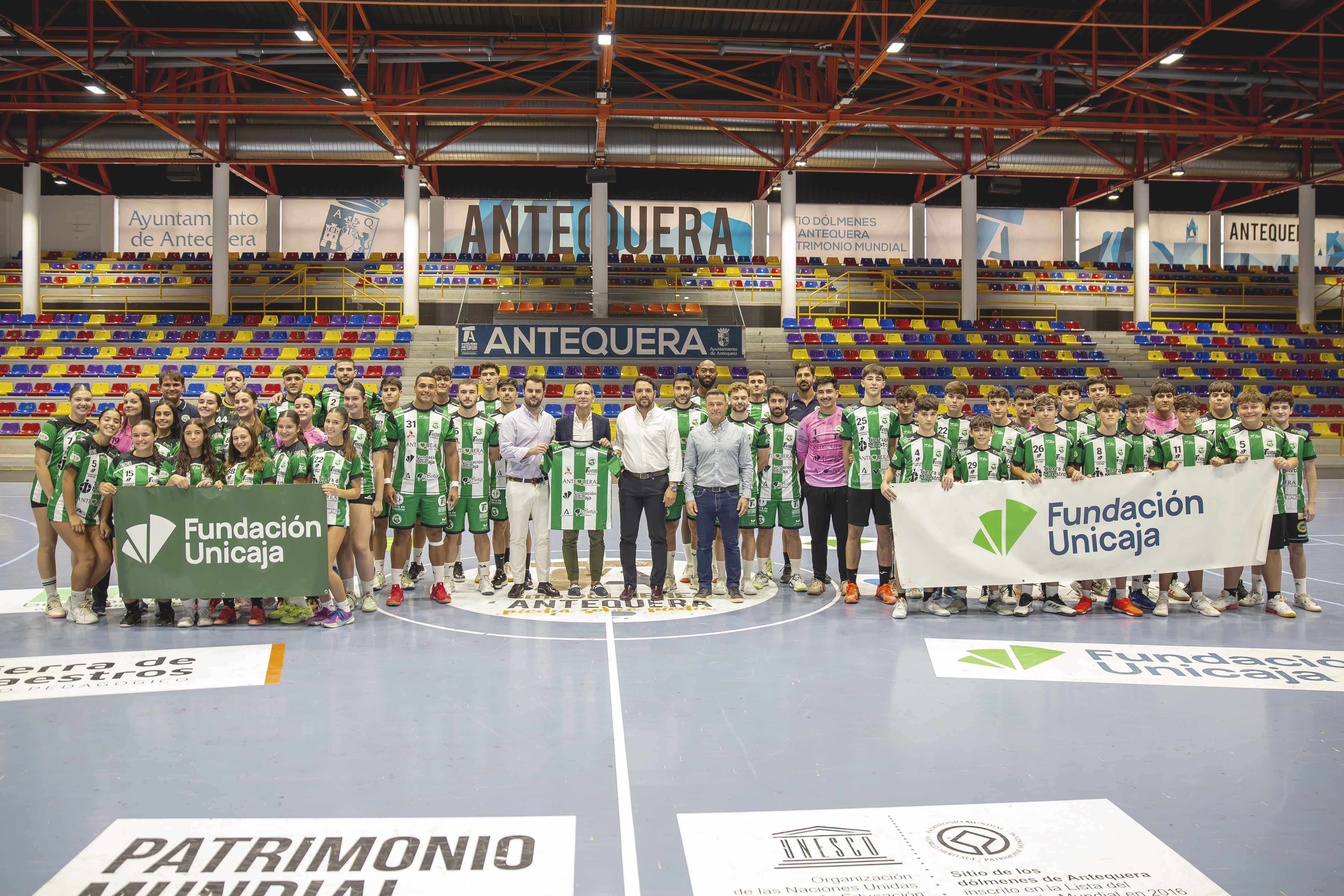 El Club Balonmano Los Dólmenes de Antequera tendrá el patrocinio de Fundación Unicaja