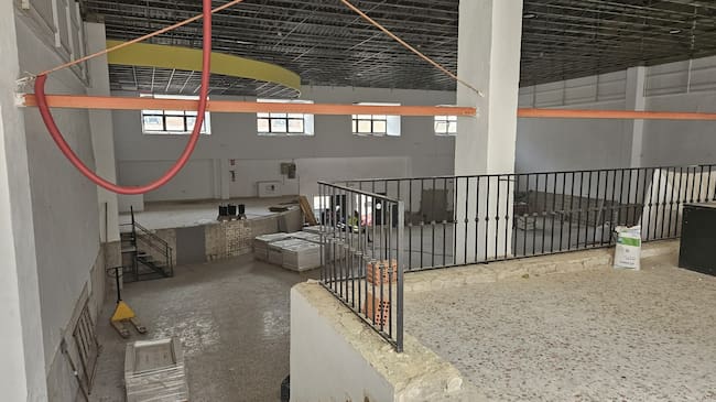 Vista general de las obras en la Caseta Municipal de Bedmar