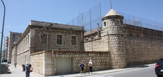 Imatge d&#039;una de les garites de vigilància de la presó de Tarragona