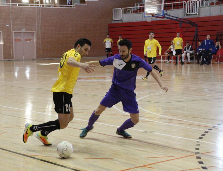 El Nueva Elda tuvo que luchar para ganar al Torrejón