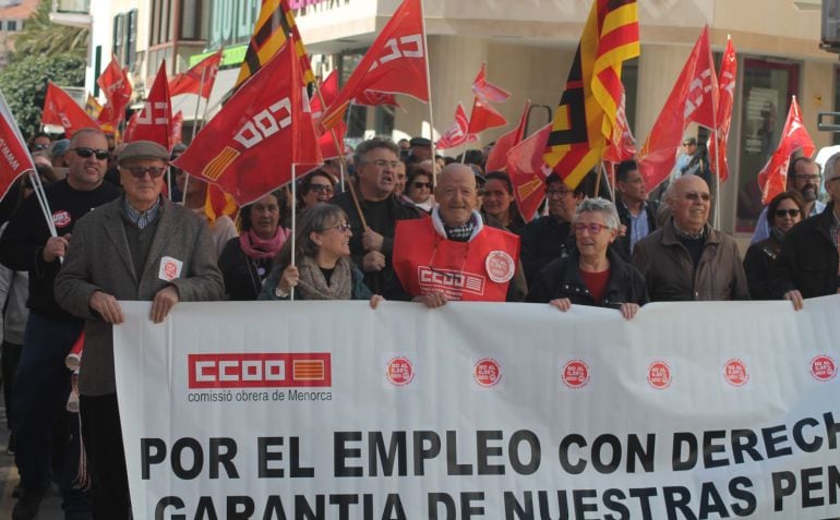 Los sindicatos quieren una manifestación masiva este 1 de mayo.