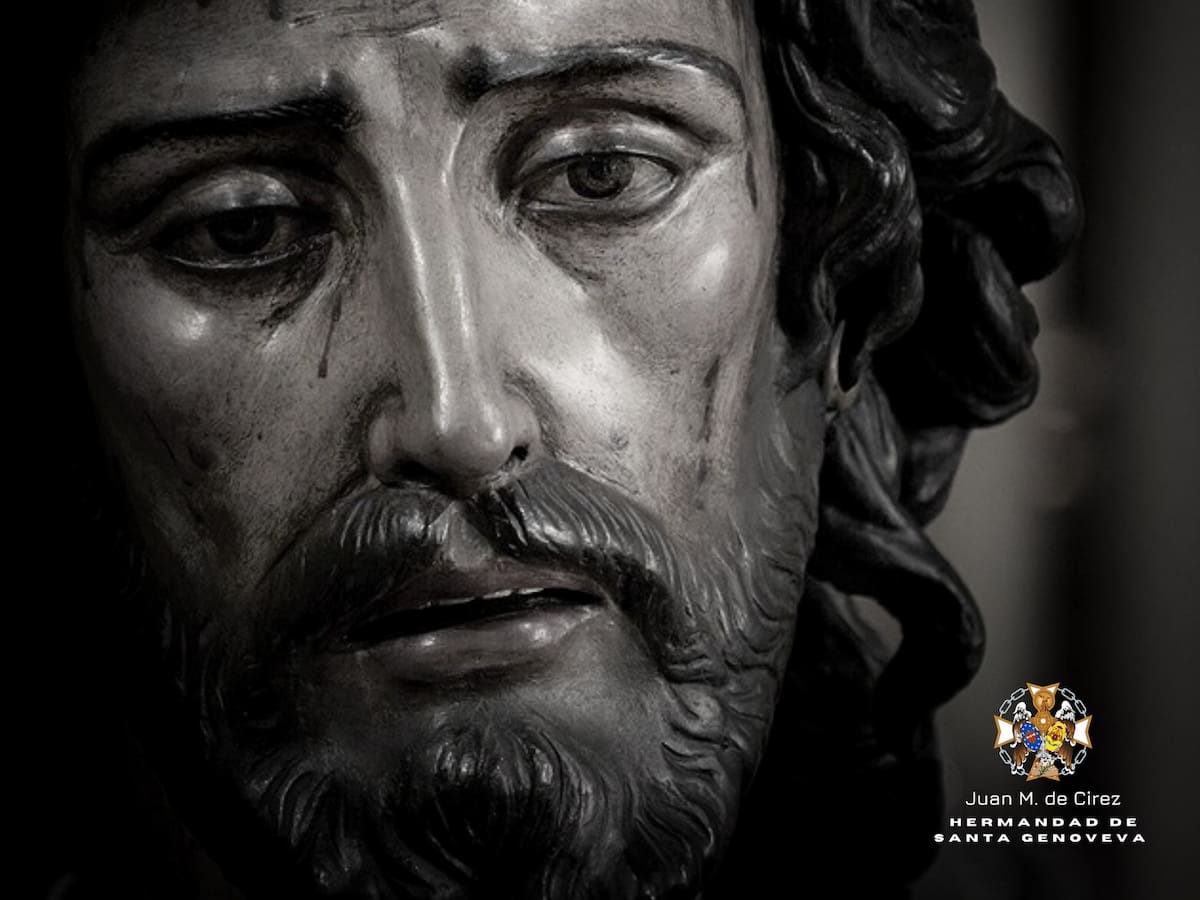 Pasa a planta el joven de la hermandad de Santa Genoveva herido en el desmontaje de un altar