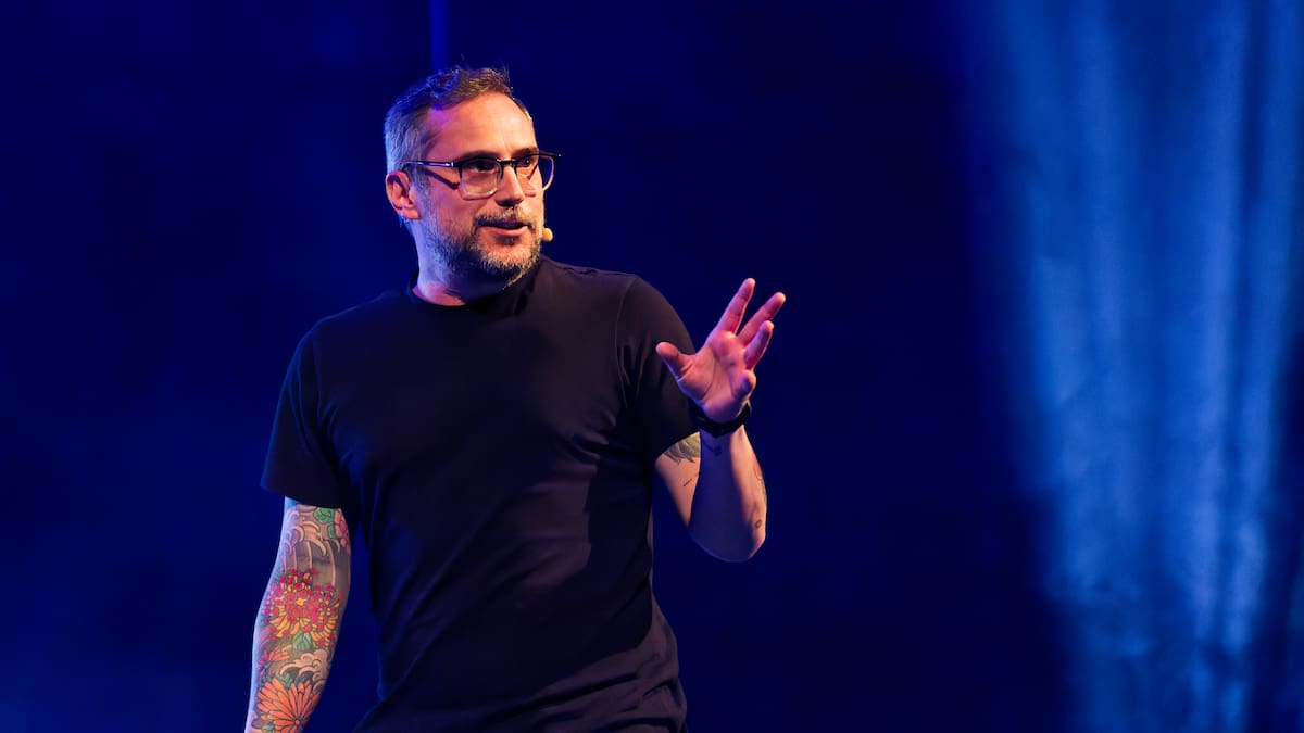 Pere Aznar da la bienvenida al 2026 en la Cadena SER en 'El futuro era esto'