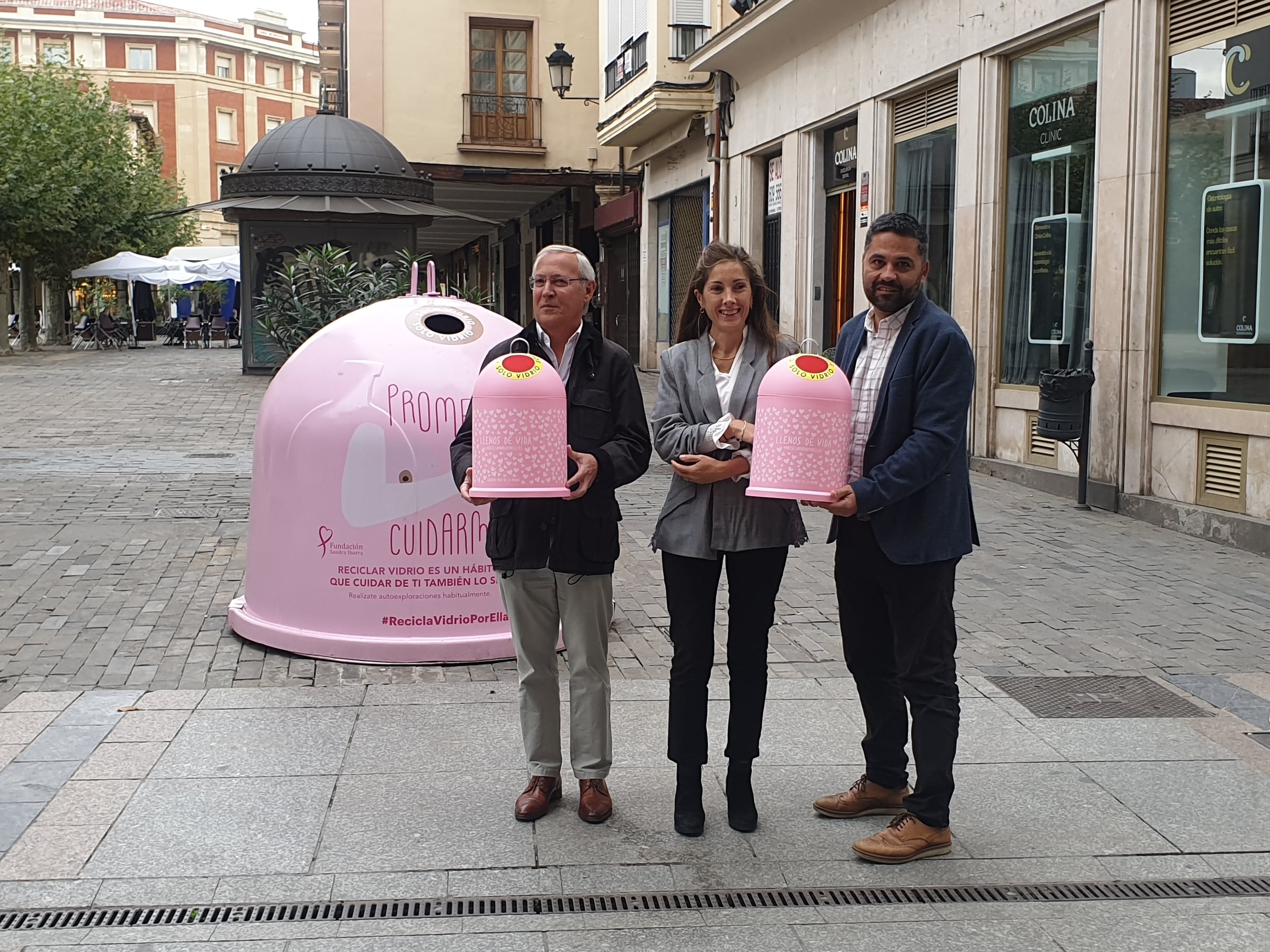 Ecovidrio y el Ayuntamiento de Palencia presentan la campaña solidaria ‘Recicla Vidrio por ellas’ en colaboración con la Fundación Sandra Ibarra