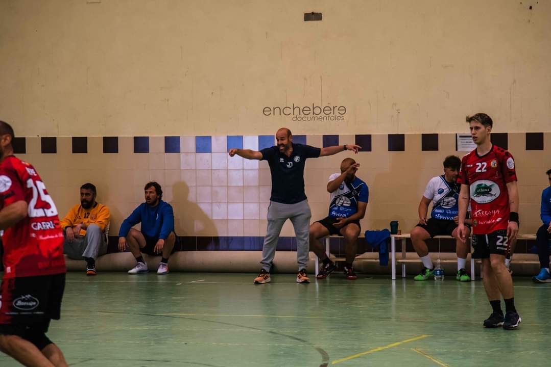 Jaime Lorente entrenador Balonmano Jerez