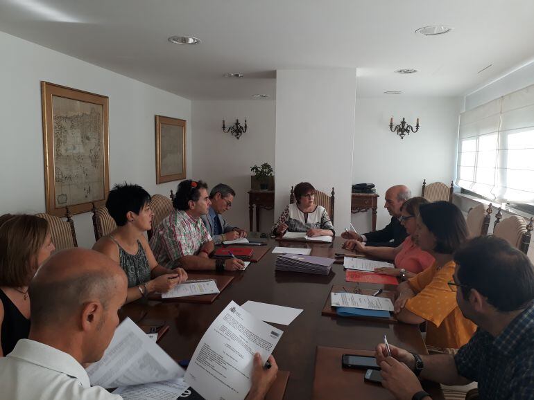 Reunión de la comisión de seguimiento del Programa de Fomento de Empleo Agrario