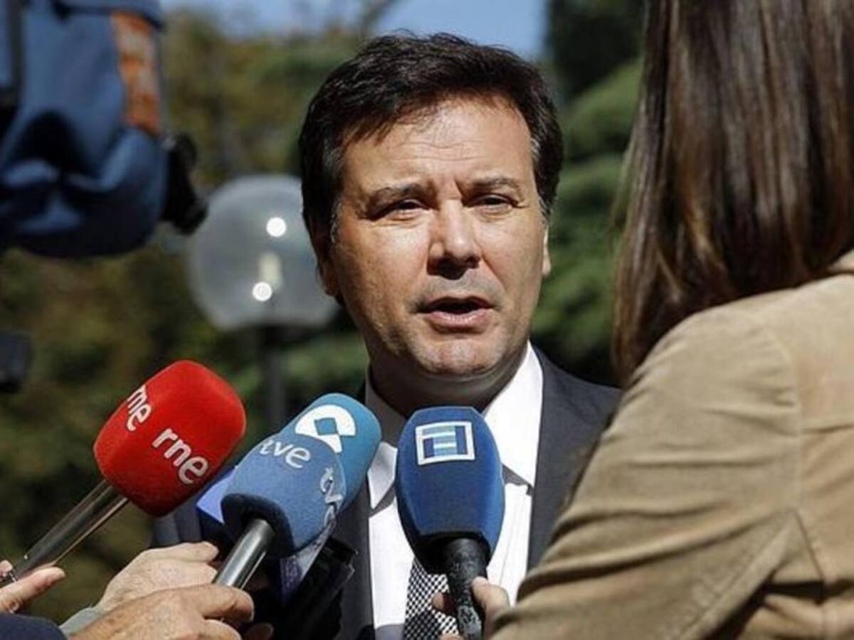 El consejero asturiano de Industria exige al Gobierno que trabaje porque 'siguen cobrando'