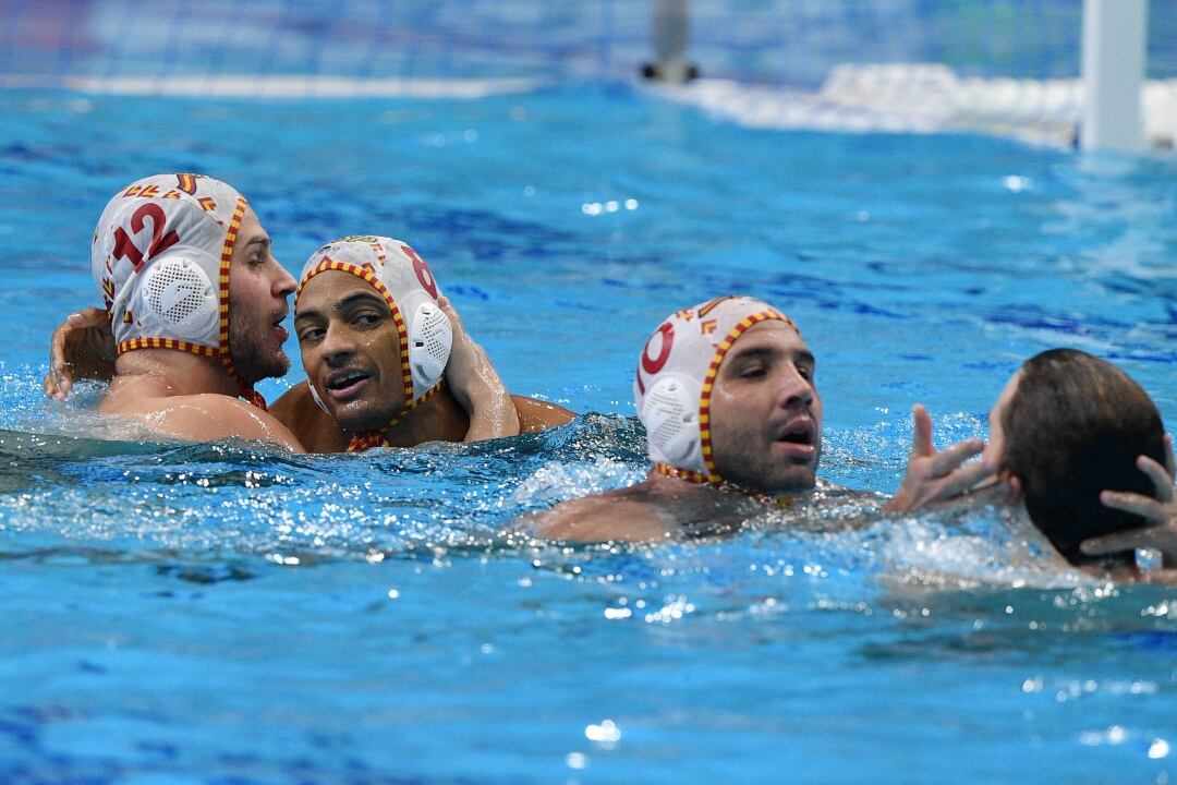 La selección de waterpolo celebra su pase a la final del Europeo