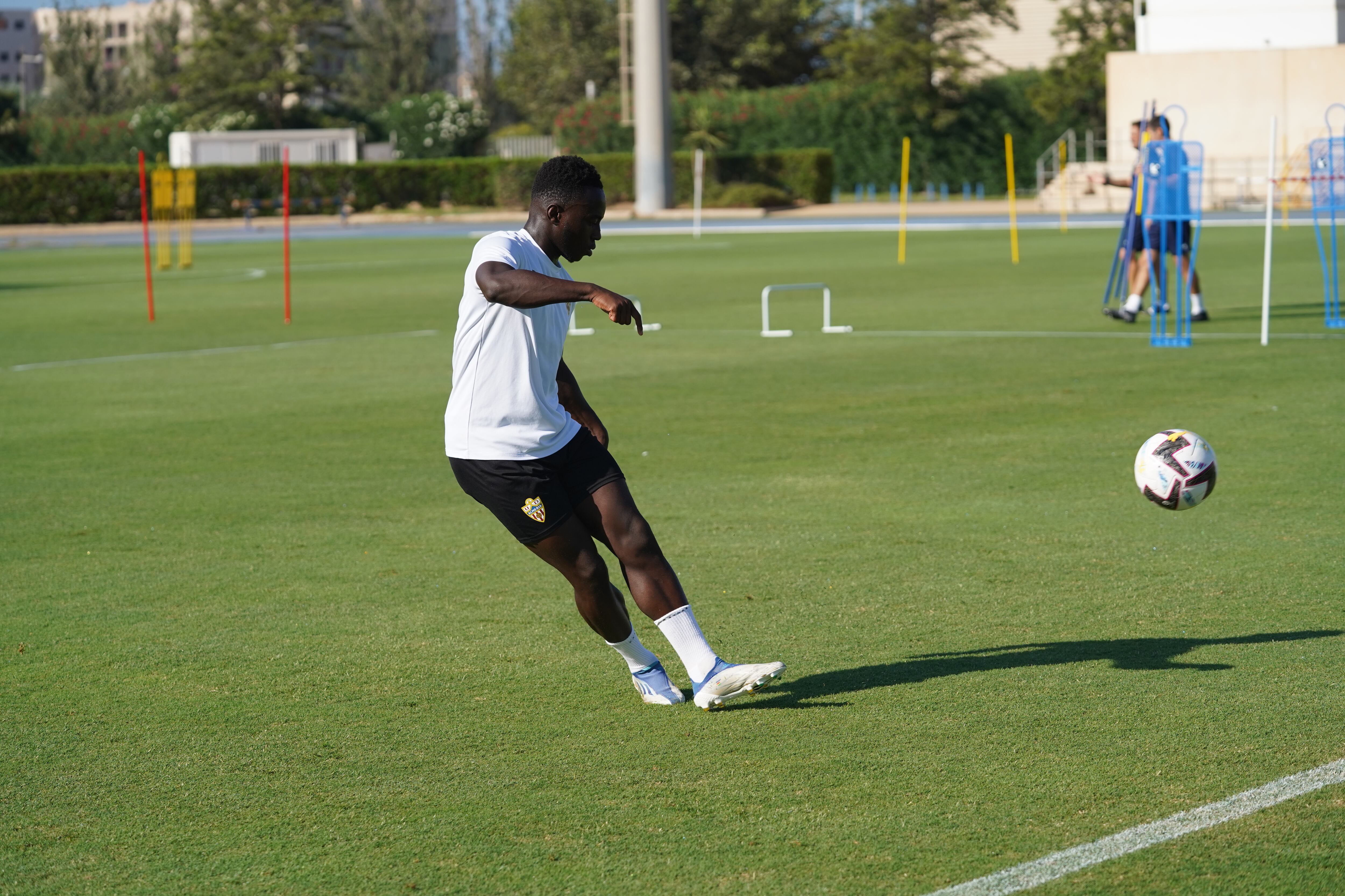 Appiah no va a continuar en el CD Tenerife.