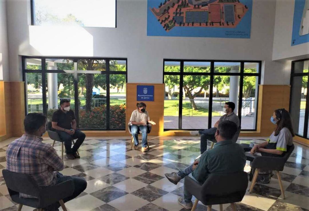 Pimera reunión con algunos de los clubes