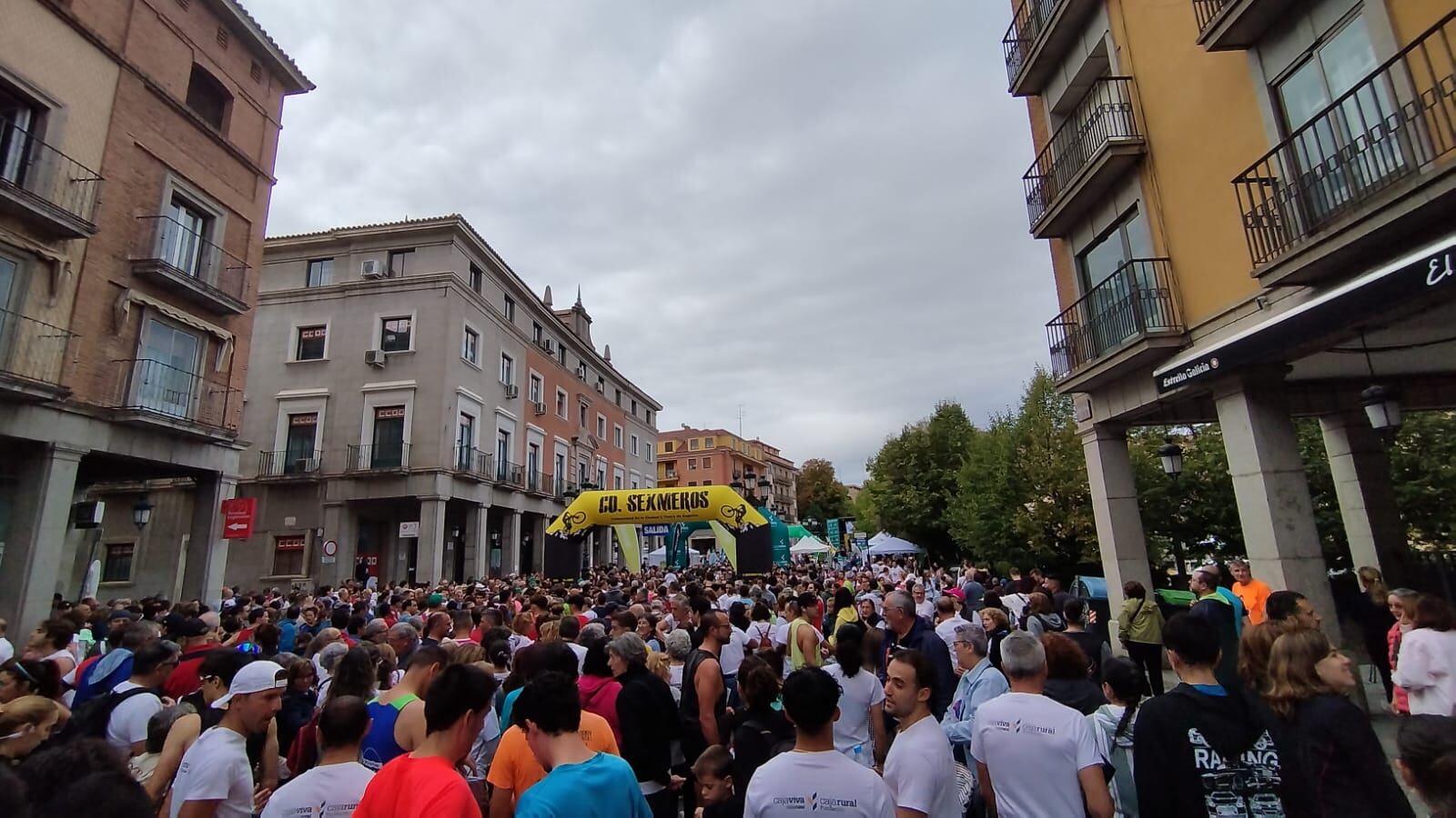 Imágenes de la XIV Carrera Popular y Marcha Solidaria Caja Rural contra el cáncer