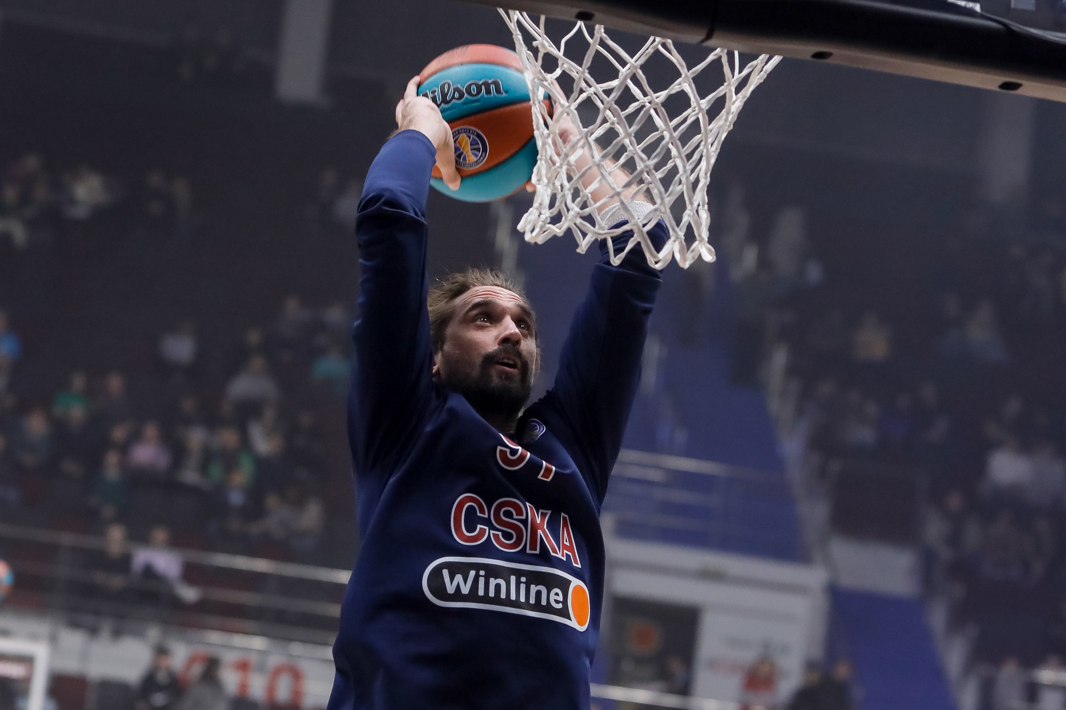 Alexey Shved, antes de un partido del CSKA contra el Zenit