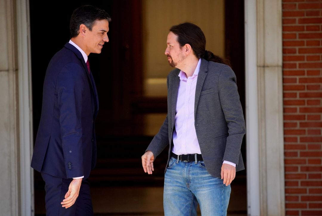 Pedro Sánchez y Pablo Iglesias, durante la ronda de consultas del presidente del gobierno en funciones. 