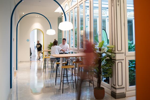 Interior de la nueva sede de Uptodown en Málaga