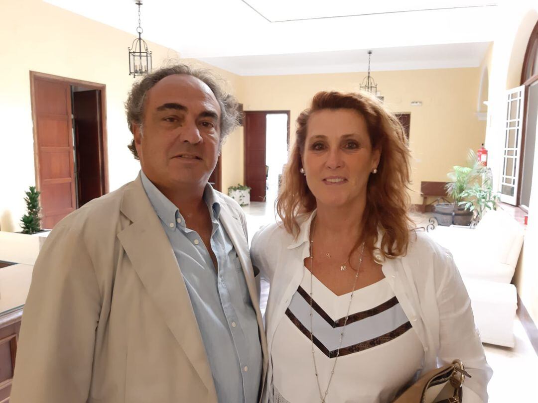 María Luisa Azcarate y Pedro Rodríguez de Pineda.