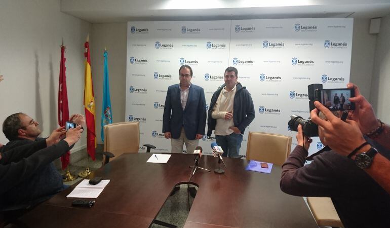 El alcalde de Leganés junto al director general, la semana pasada