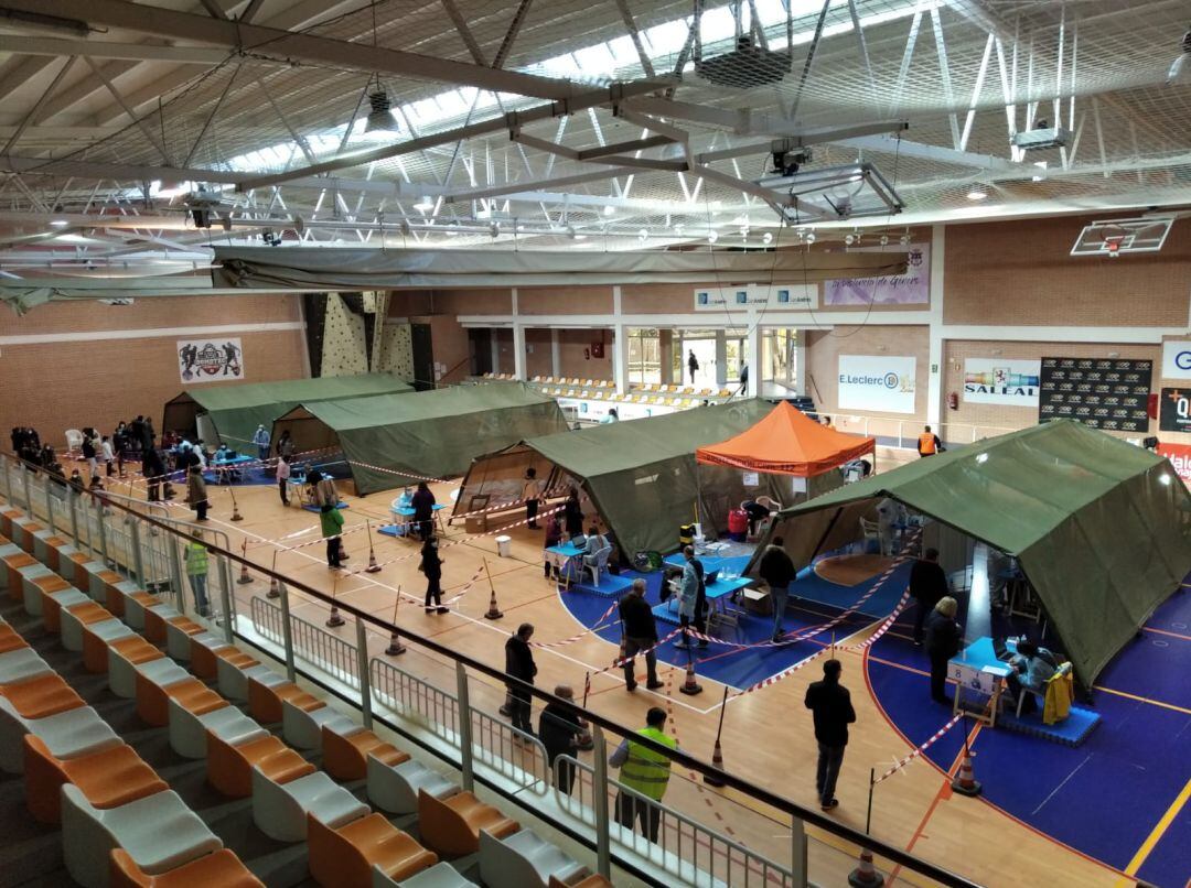 El pabellón de Trobajo del Camino acogió durante todo el fin de semana las pruebas diagnósticas