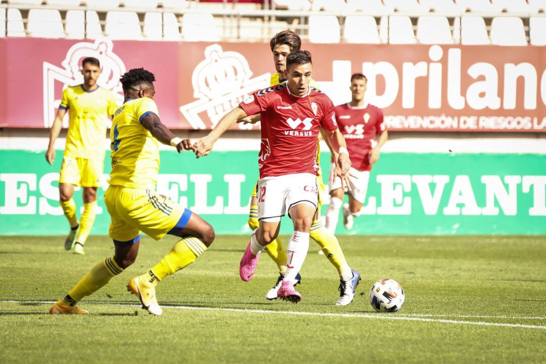 Jesús Carrillo en un partido con el Real Murcia