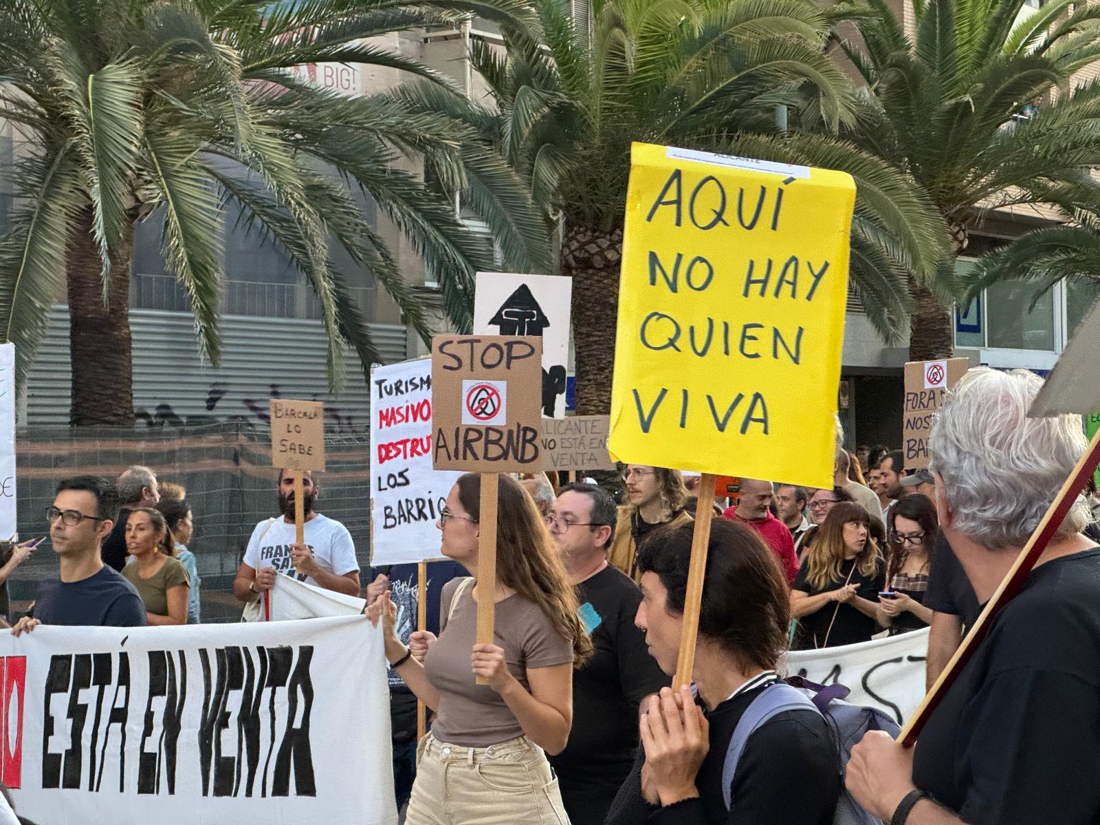 Manifestación por el derecho a la vivienda en Alicante. Foto: Daniel Rodríguez