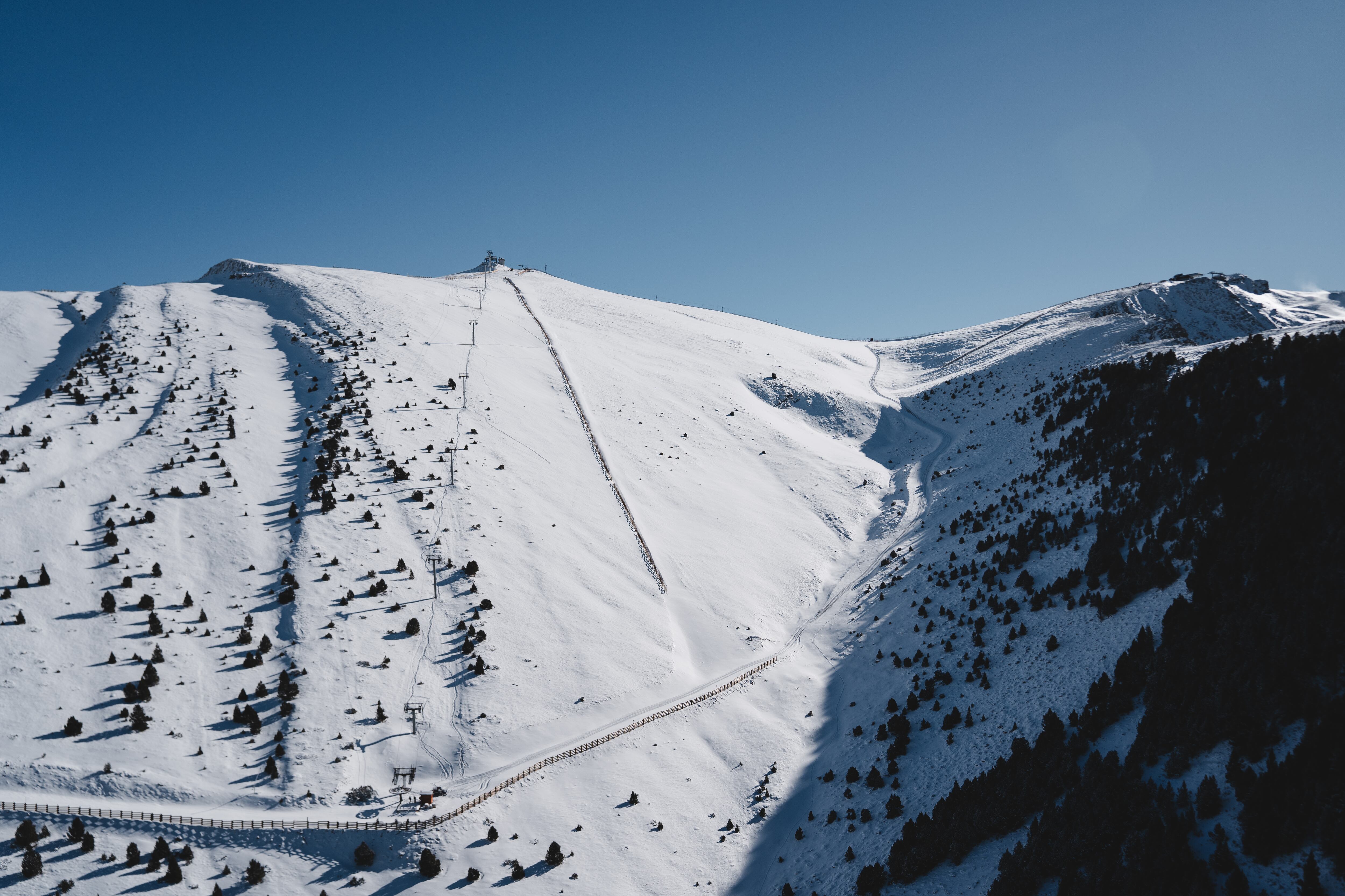 Zona de l&#039;Encampadana de Grandvalira. L&#039;estació ha obert aquest nou espai amb tres pistes vermelles i un remuntador.
