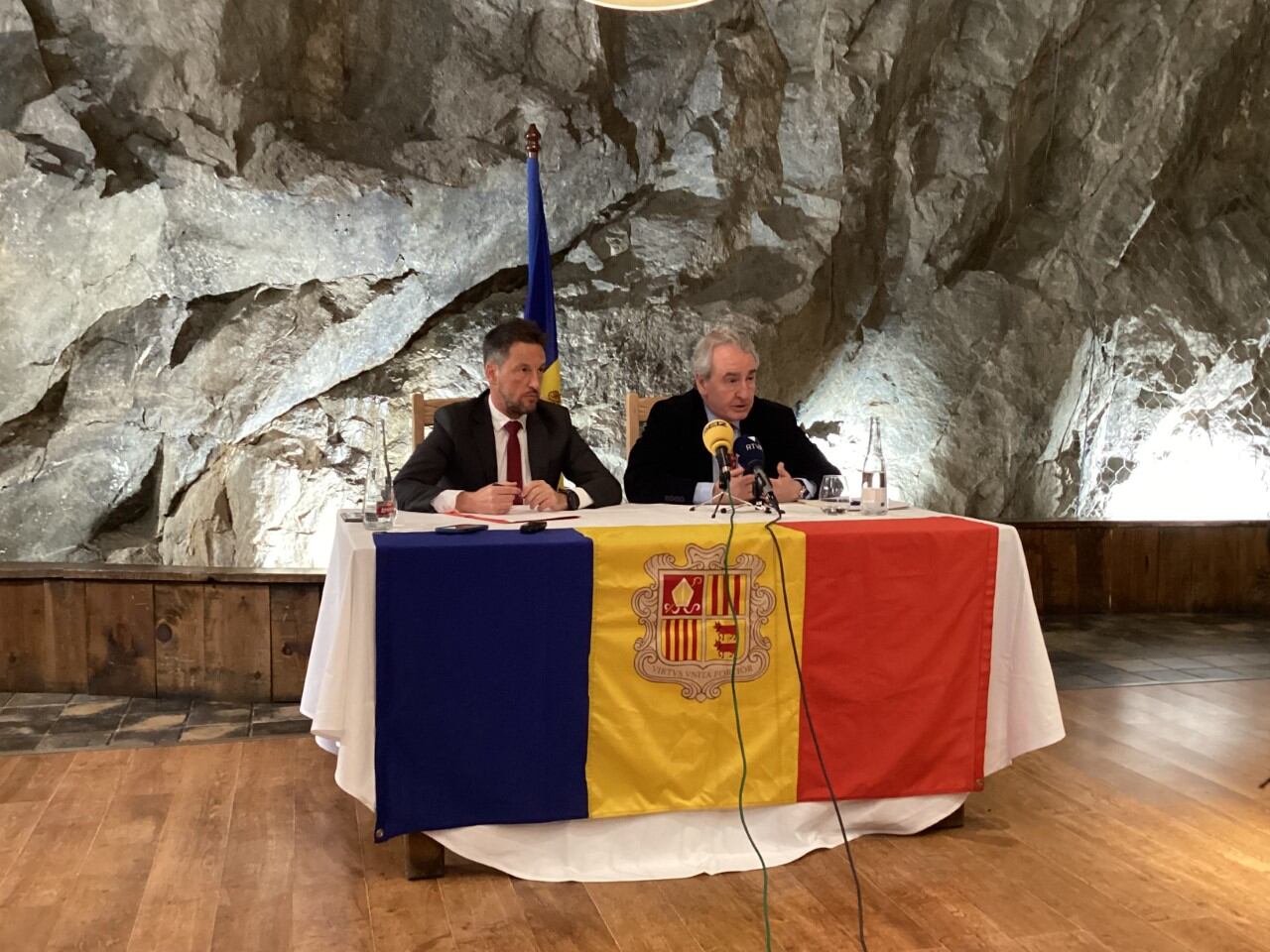 El president del PS, Pere López, i el d'SDP, Jaume Bartumeu.