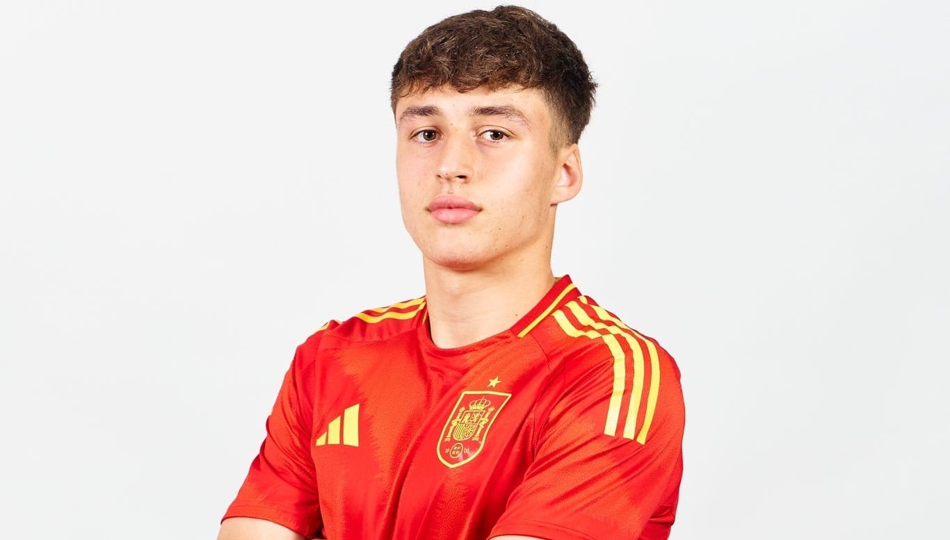 Jorge Salinas, con la Selección Española.