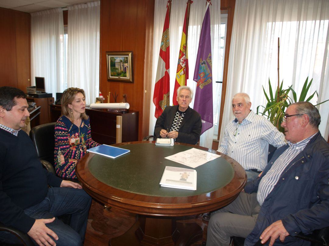 Reunión en la Delegación Territorial de la Junta en Palencia