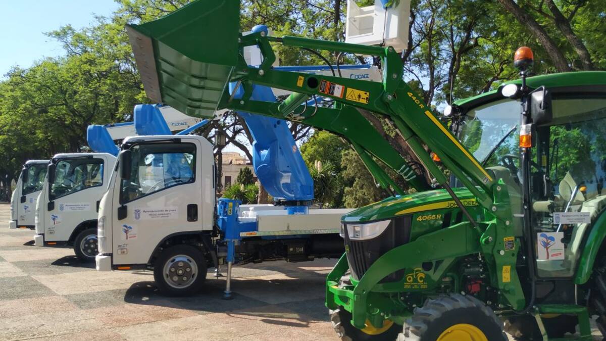 Cinco nuevos contratos y vehículos GLP para el mantenimiento de Parques y Jardines