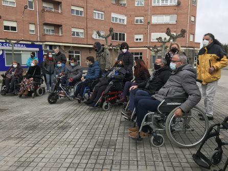 Ambi congregó a los políticos en la la plaza Lutero King