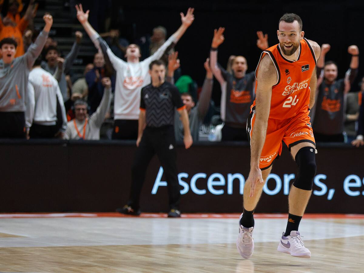 Entrevista a Matt Costello