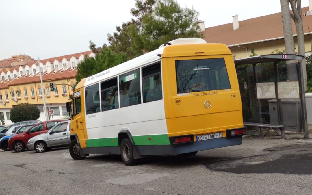 Los trabajadores de Autobuses Castillo están muy molestos con la decisión adoptada por la empresa respecto al pago de la paga extraordinaria de Navidad