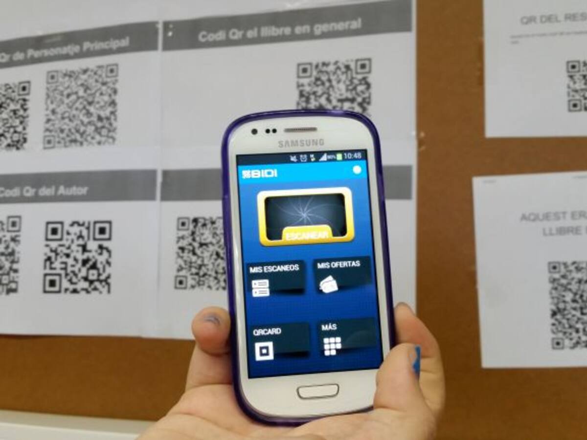 'Posar ordinadors en una aula és fàcil i costós, però és molt més difícil canviar la mentalitat de les persones, necessitem anys'