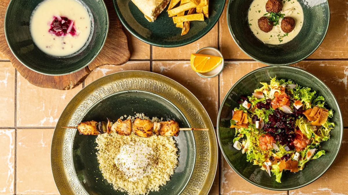Restaurante Beirut: 30 años de tradición libanesa en Valencia