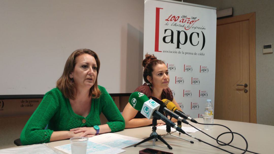 Araceli Orozco y Laura Mingorance, de Podemos, en rueda de prensa