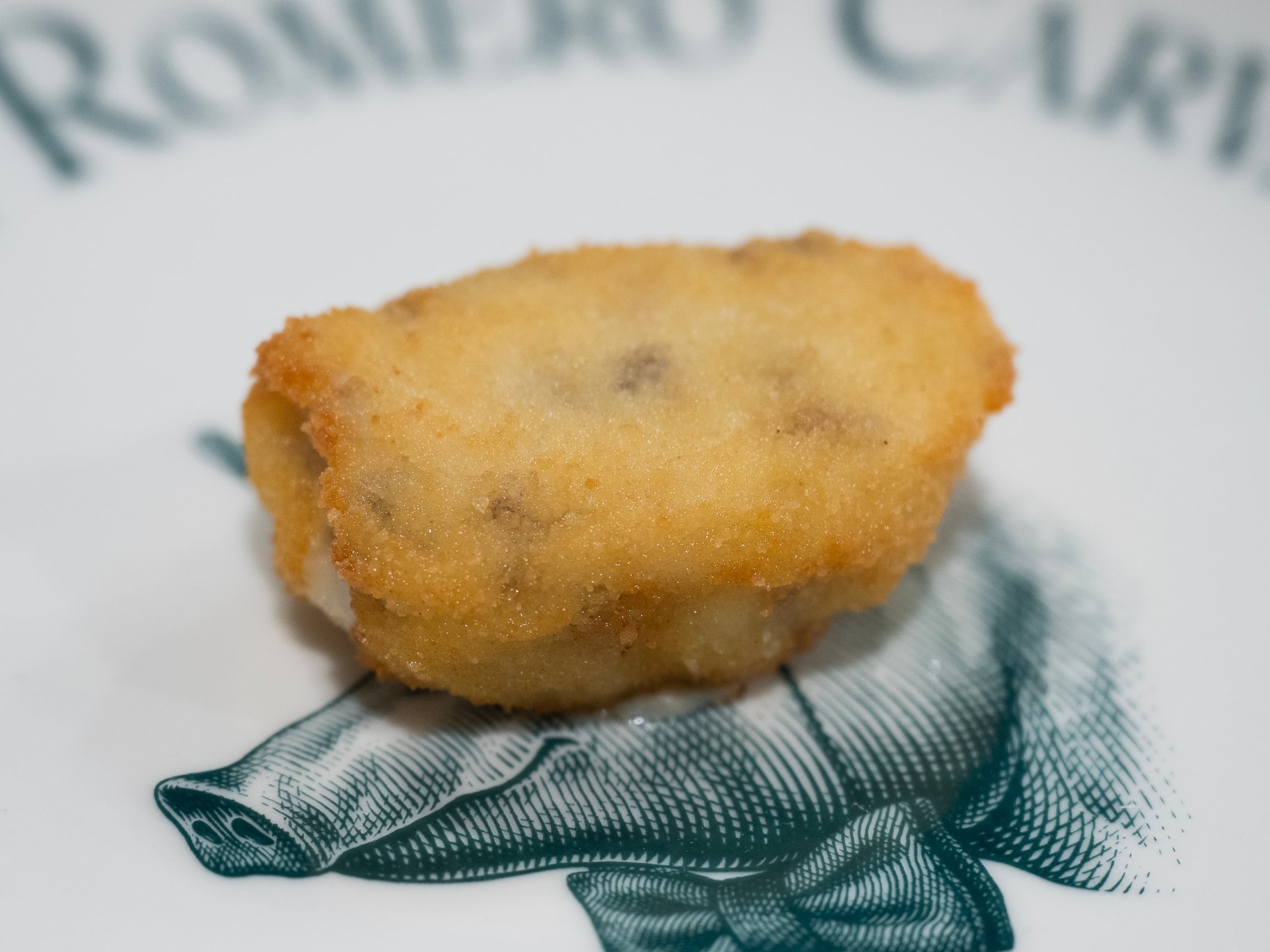 El restaurante Quinqué ha ganado el concurso a la Mejor Croqueta de Jamón (Madrid Fusión 2024).