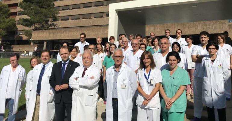 Imagen del equipo que permitió en 2017 el primer trasplante de riñón con donante vivo en Albacete