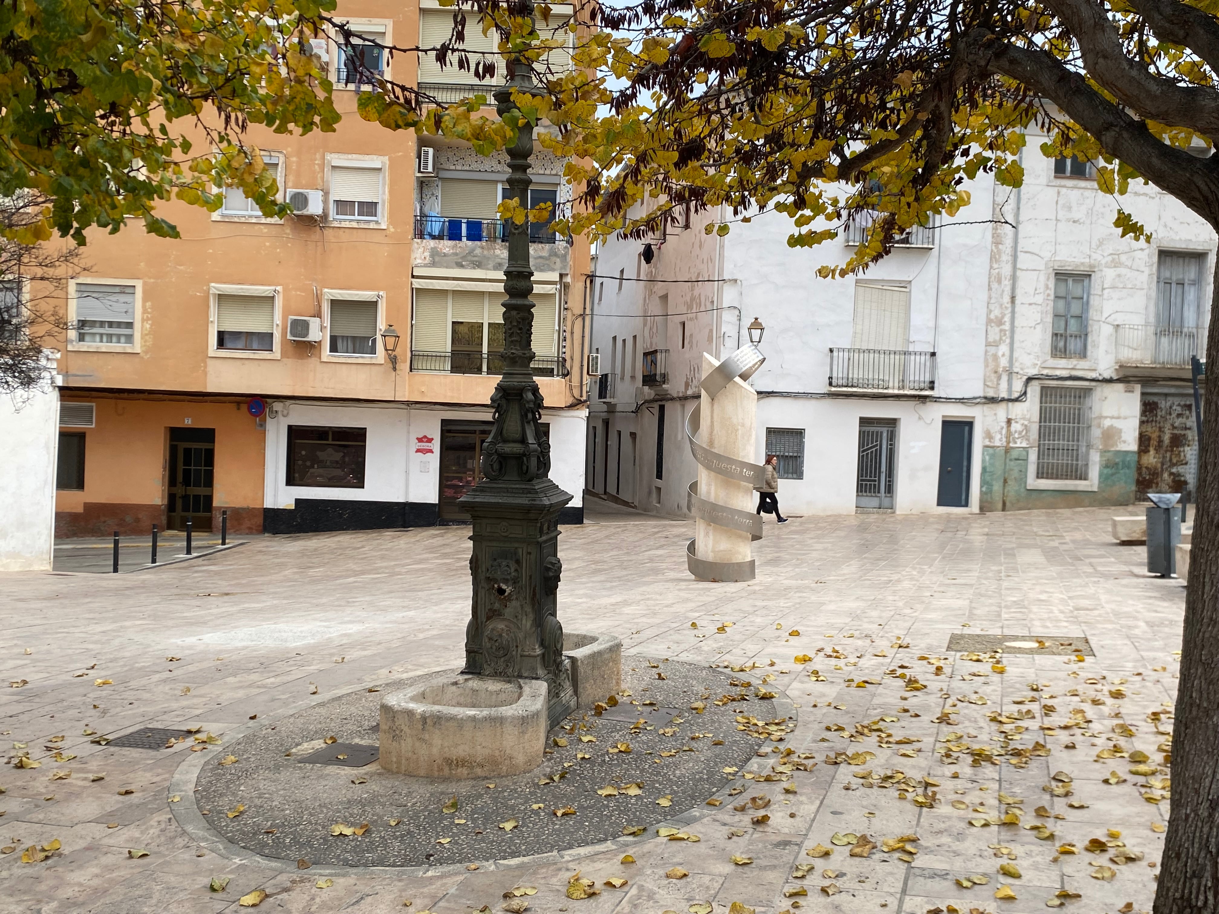 Plaça Sant Jordi en Xàtiva