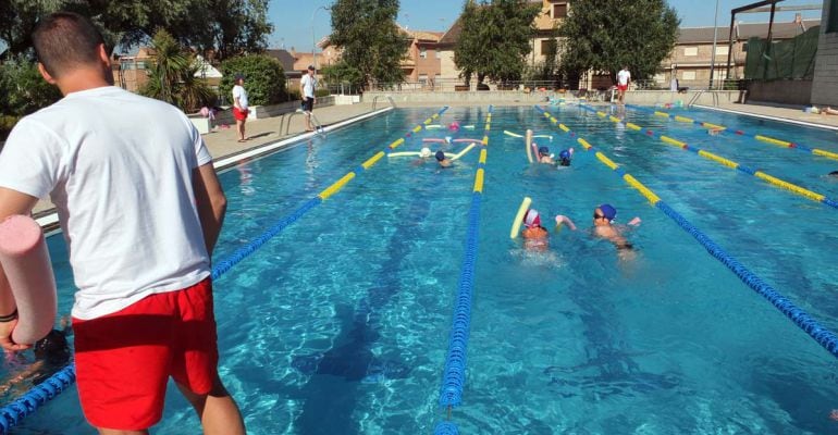 Natación en Paracuellos de Jarama