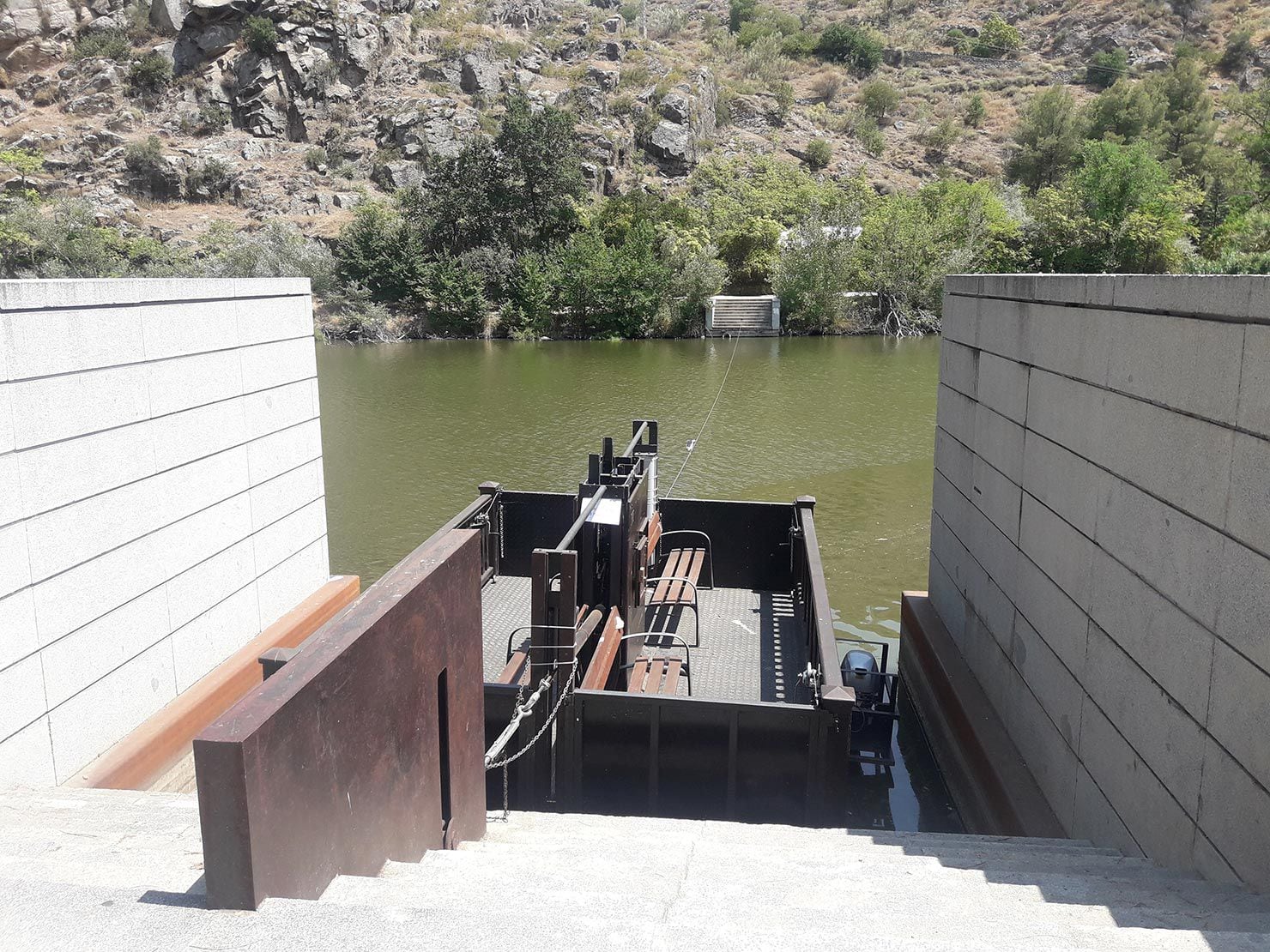 Imagen de archivo de la barca pasaje de Toledo