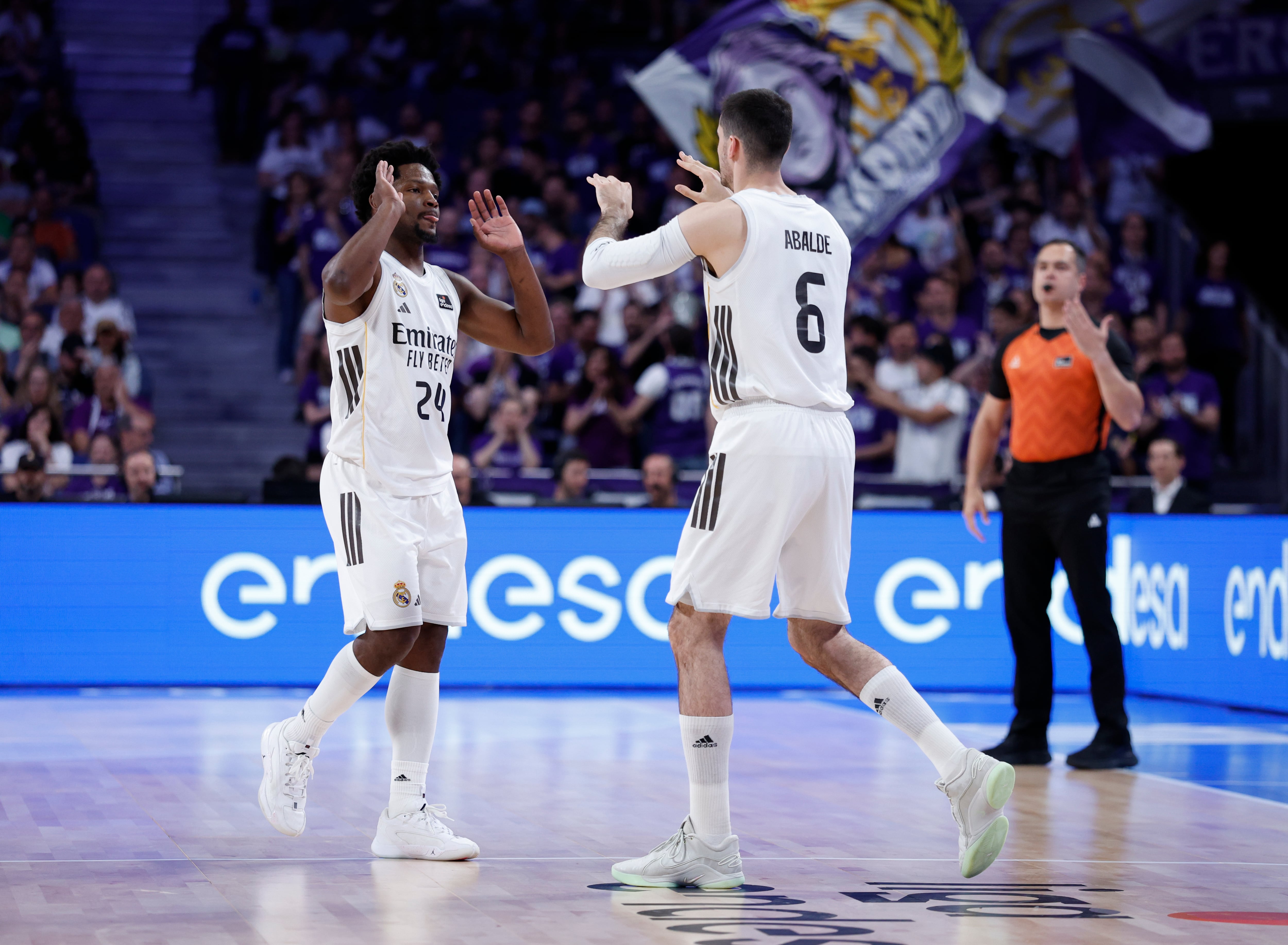 Real Madrid durante el partido contra la Laguna Tenerife