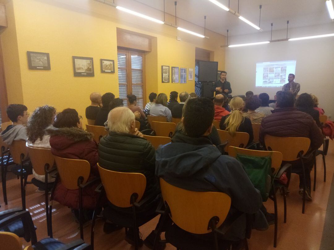 Familais durante el encuentro con el colegio San Gabriel