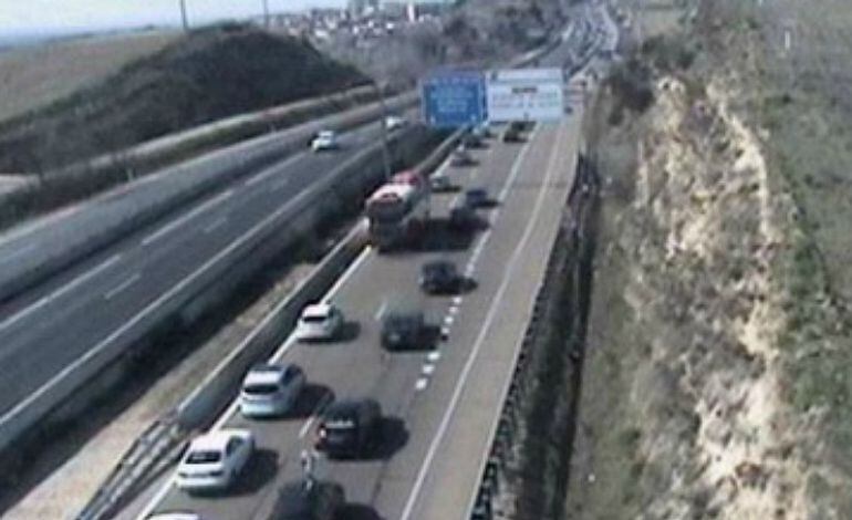 Retenciones en la A-62 por una colisión en cadena