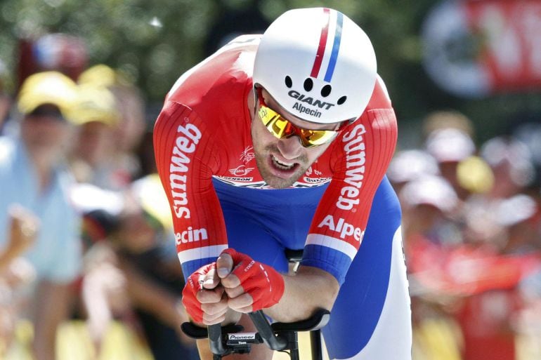 Dumoulin, durante la crono del Tour 