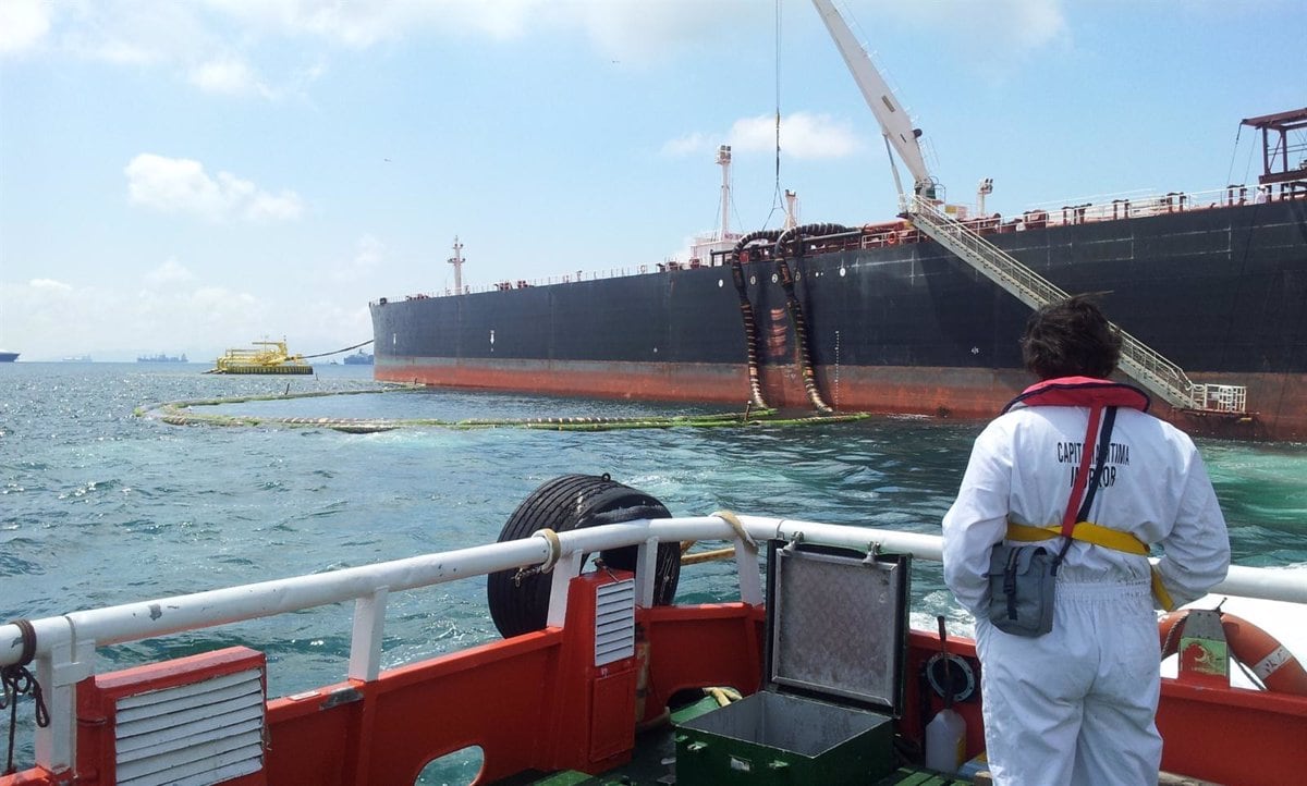 Una inspección por parte de Capitanía Marítima