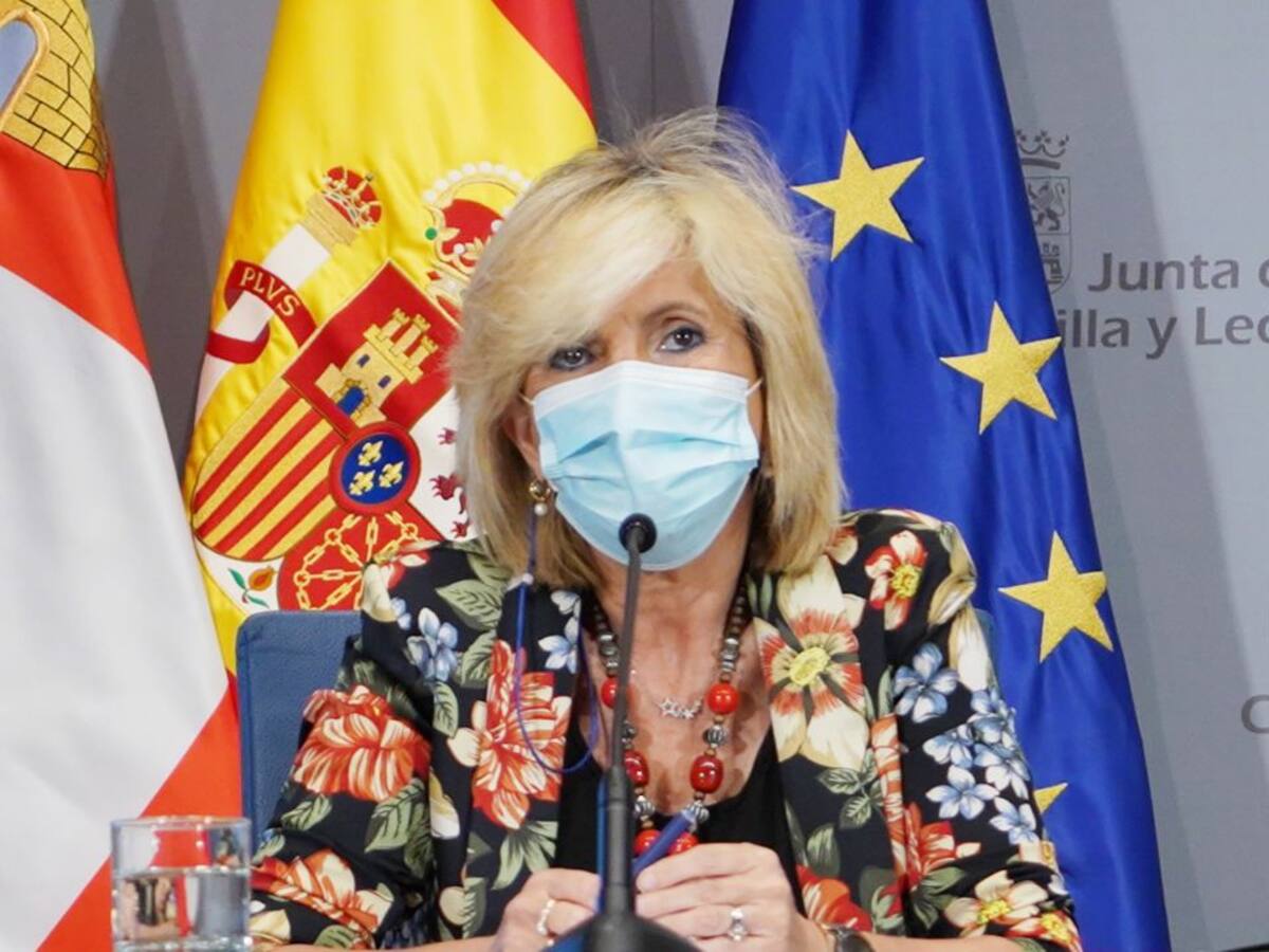 Sacyl espera tener lista la autocita para vacunarse en agosto